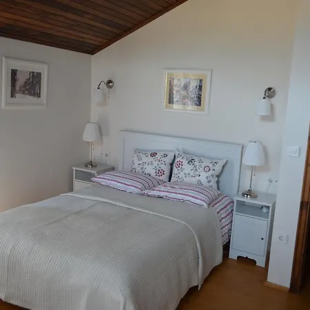 Farm stay Naturalife Farm Belevi