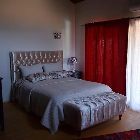 Naturalife Farm Farm stay *