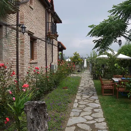 Farm stay Naturalife Farm Belevi